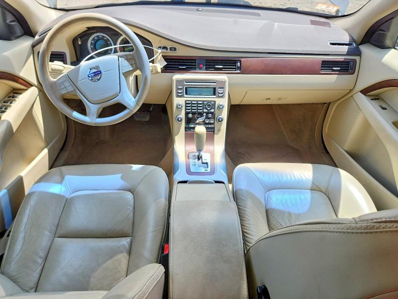 2011 Volvo Xc70 VIN YV4940BZ5B1096869 COPART salvage auction — FRONT END, Ma - Cert Of Title-Reconstrctd Coll, sold $1,450 on 2026-07-30 (photo 8)