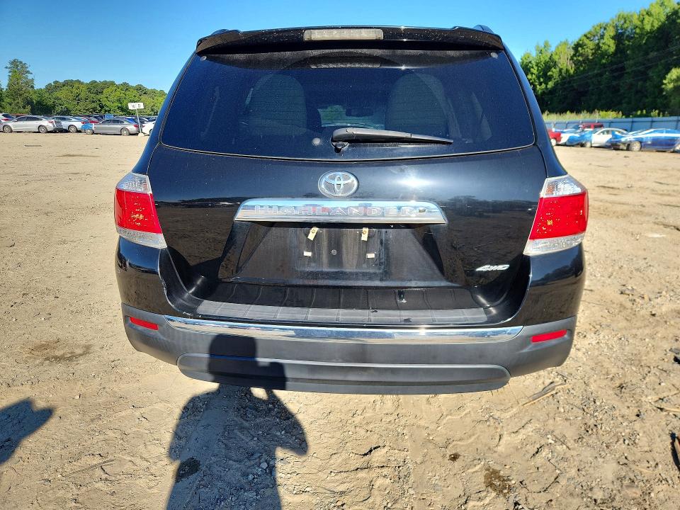 2013 Toyota Highlander VIN 5TDDK3EHXDS256466 COPART salvage auction — FRONT END, GA - CERTIFICATE OF TITLE, sold $2,600 on 2026-07-21 (photo 6)