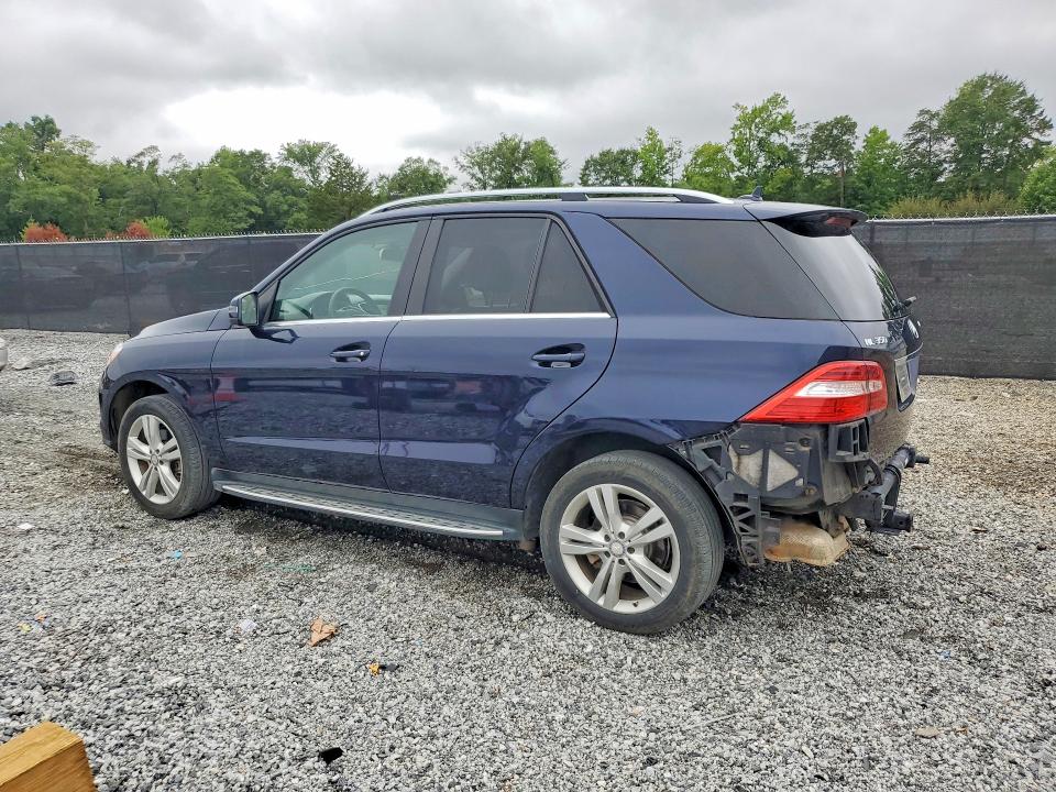2015 Mercedes-benz VIN 4JGDA5HB2FA514433 COPART salvage auction — REAR END, Sc - Certificate Of Title, sold $4,000 on 2026-08-01 (photo 2)