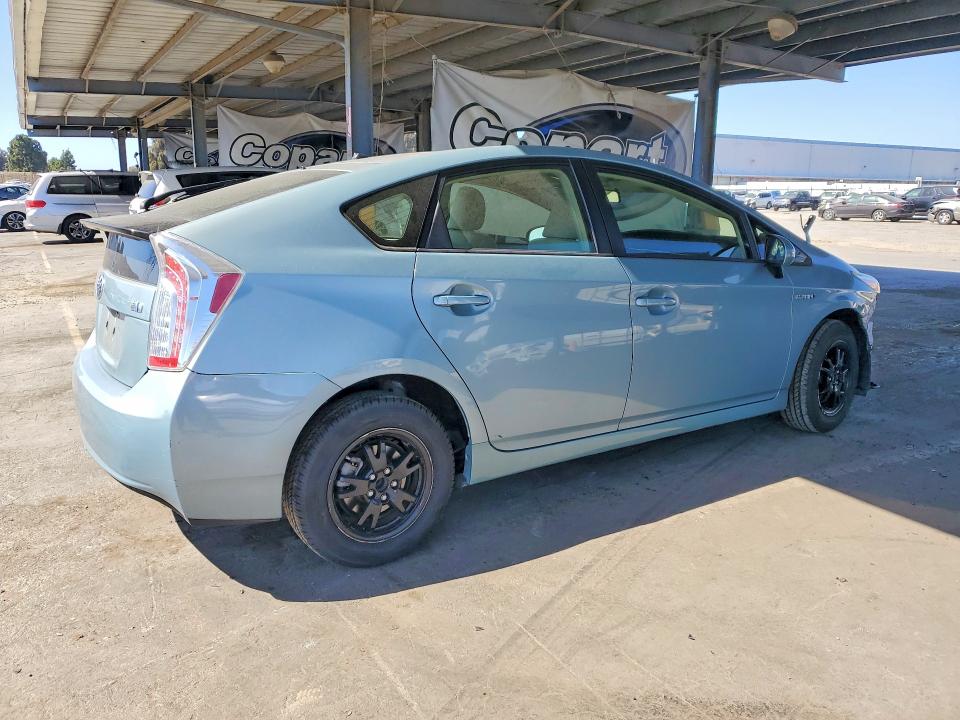 2015 Toyota Prius VIN JTDKN3DU3F1989794 COPART salvage auction — VANDALISM, Ca - Salvage Certificate, sold $1,050 on 2026-07-28 (photo 3)