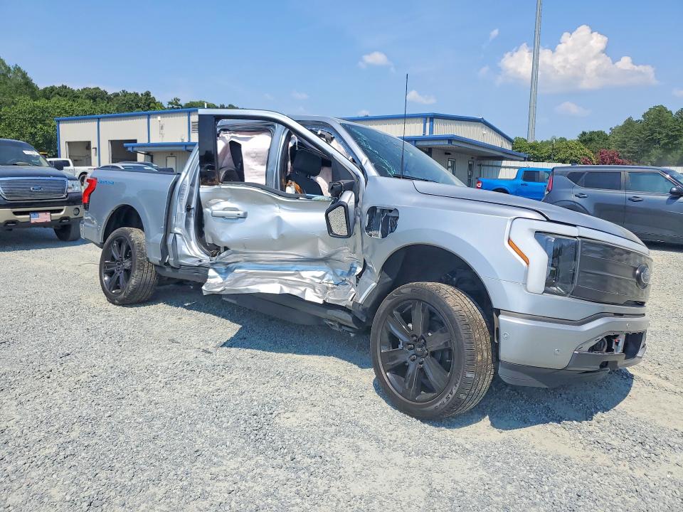 2023 Ford F-150 lightning VIN 1FT6W1EV6PWG34262 COPART salvage auction — ALL OVER, Nc - Salvage Certificate Of Title, sold $10,500 on 2026-08-20 (photo 7)