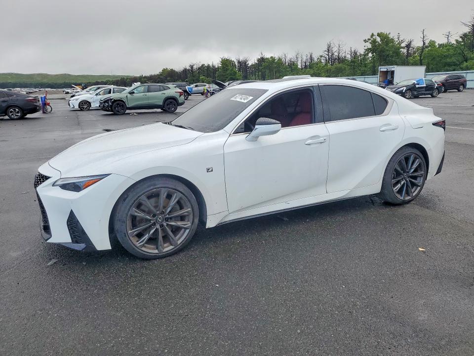 2024 Lexus Is VIN JTHGZ1B29R5081569 — COPART salvage auction photo