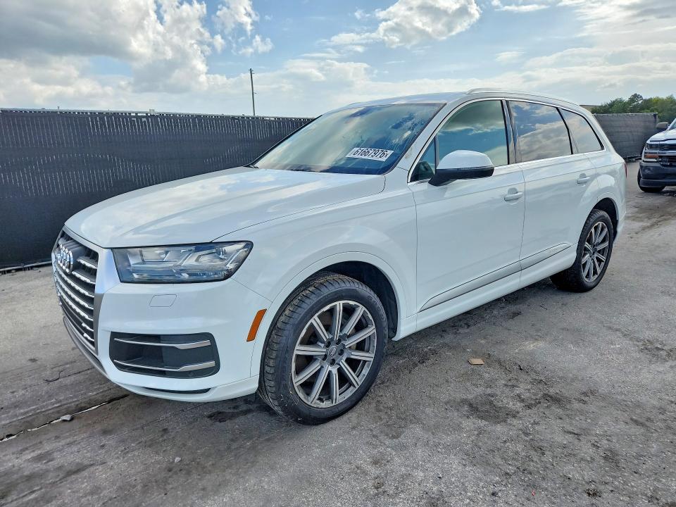 2018 Audi Q7 VIN WA1LHAF77JD035283 COPART salvage auction — MINOR DENT/SCRATCHES, FL - CERTIFICATE OF TITLE, sold $6,600 on 2026-07-28 (photo 1)
