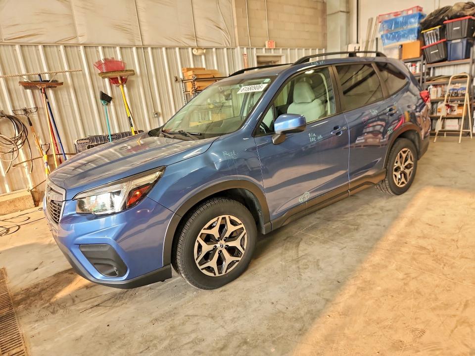 2019 Subaru Forester VIN JF2SKAEC8KH545901 — COPART salvage auction photo