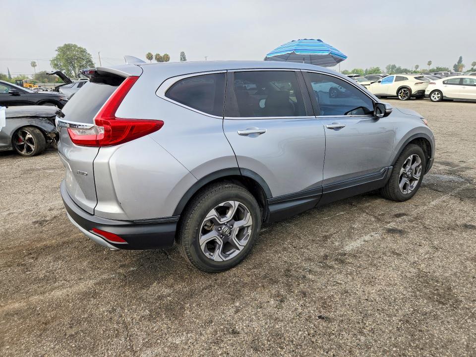2019 Honda Cr-v VIN 7FARW2H89KE016704 COPART salvage auction — MINOR DENT/SCRATCHES, CA - CERT OF TITLE-SALVAGED, sold $4,350 on 2026-07-24 (photo 3)