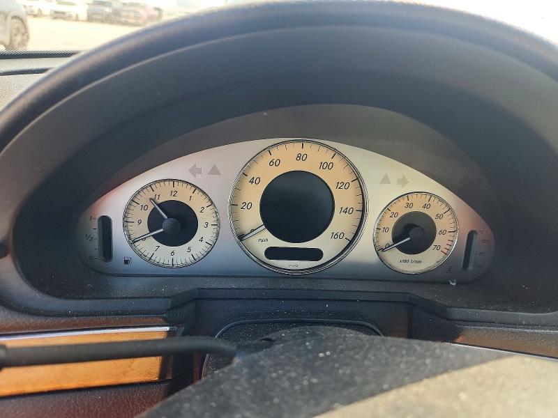 2007 Mercedes-benz E-klasse VIN WDBUF56X37B031225 COPART salvage auction — WATER/FLOOD, La - Cert Of Title-Salvage Flood, sold $425 on 2026-08-19 (photo 9)