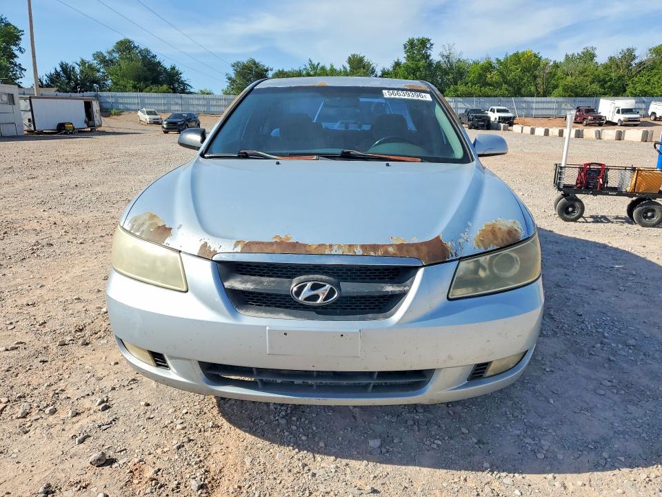 2006 Hyundai Sonata VIN 5NPEU46F26H130421 COPART salvage auction — MINOR DENT/SCRATCHES, OK - CERT OF TITLE-SALVAGE, sold $100 on 2026-07-16 (photo 5)