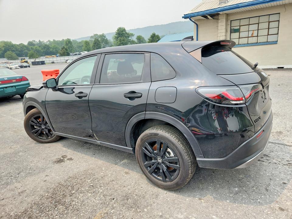 2026 Honda Hr-v VIN 3CZRZ2H58TM734132 COPART salvage auction — FRONT END, Va - Certificate Of Title, sold $10,300 on 2026-07-28 (photo 2)