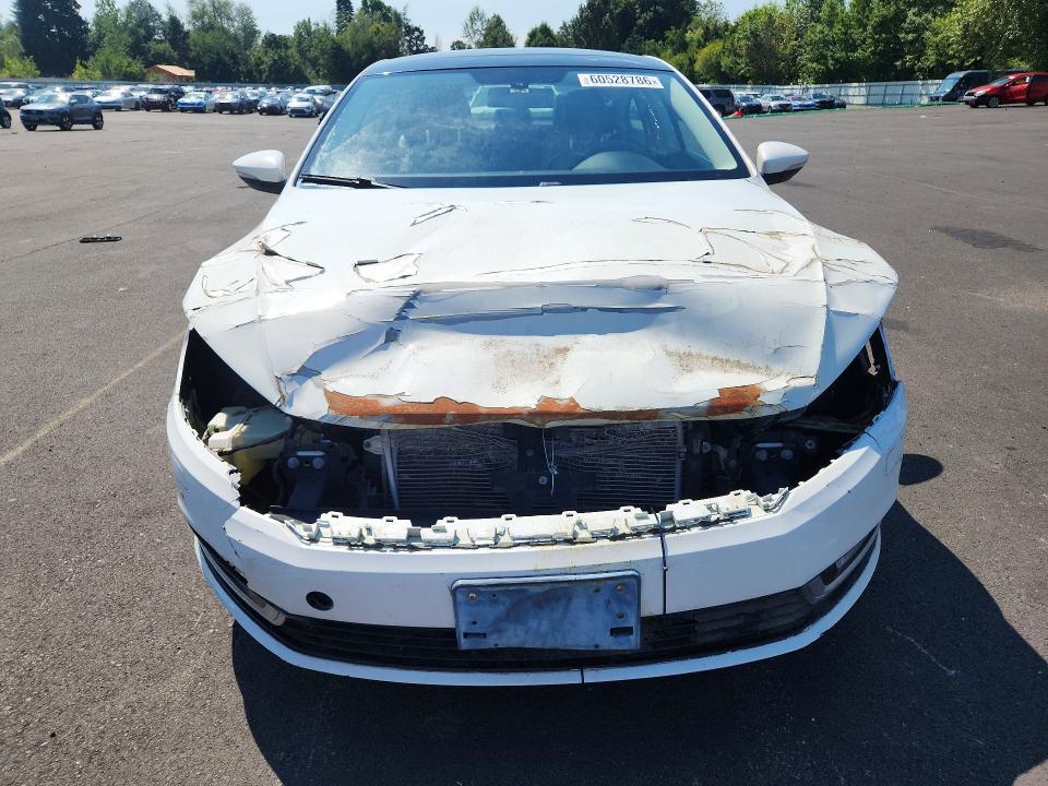 2013 Volkswagen Cc VIN WVWRN7AN7DE504081 COPART salvage auction — FRONT END, Wa - Vehicle Cert Of Ownership-Titl, sold $400 on 2026-07-29 (photo 5)