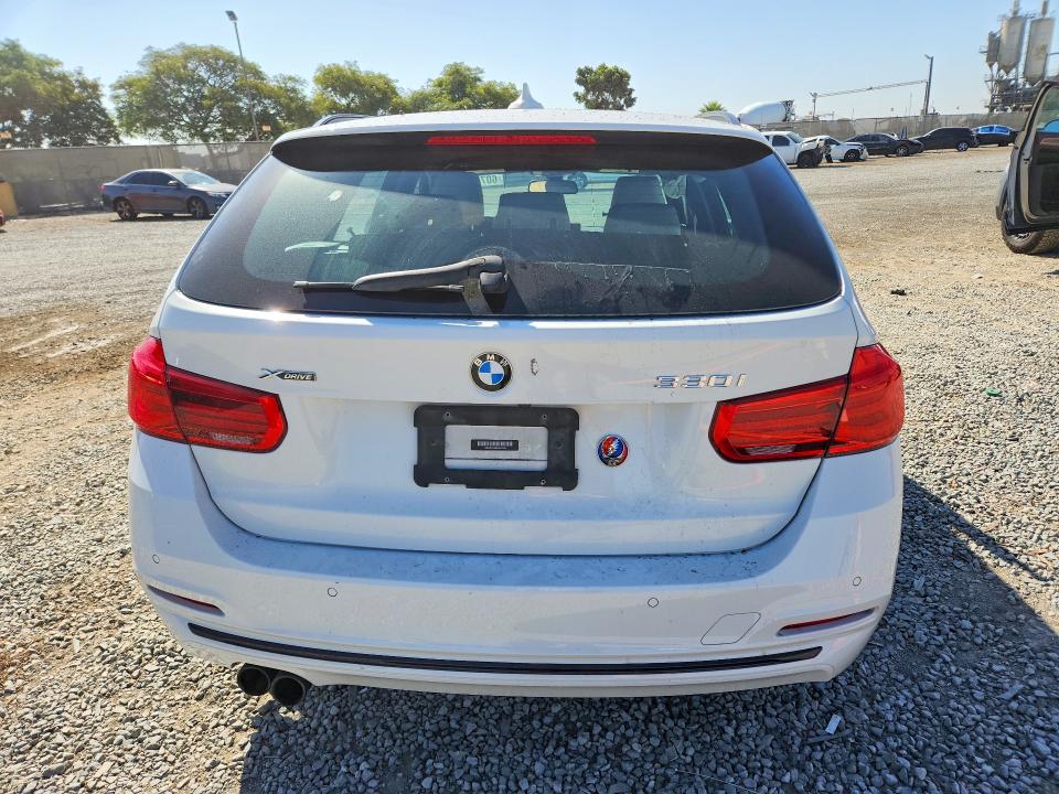 2017 BMW 3er VIN WBA8K3C38HA022500 COPART salvage auction — SIDE, Salvage Title, sold $5,200 on 2026-08-07 (photo 6)