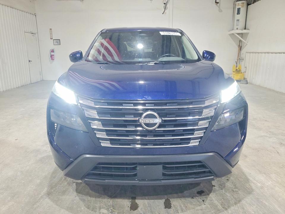 2025 Nissan Rogue VIN 5N1BT3BA5SC835919 COPART salvage auction — FRONT END, Pa - Certificate Of Salvage, sold $8,000 on 2026-07-29 (photo 5)
