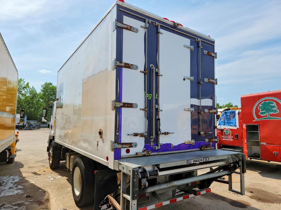 2019 Isuzu FTR VIN 54DK6S165KSG01089 COPART salvage auction — NORMAL WEAR, IL - CERTIFICATE OF TITLE, sold $7,300 on 2026-07-28 (photo 2)