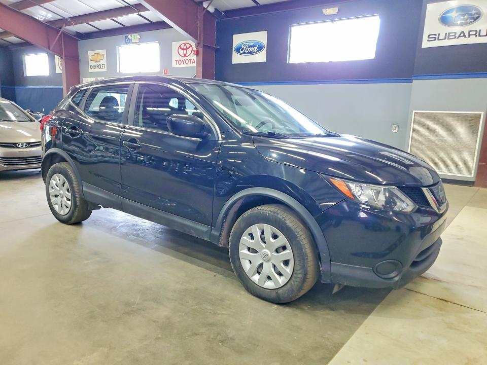 2018 Nissan Rogue VIN JN1BJ1CR5JW251281 COPART salvage auction — MINOR DENT/SCRATCHES, Me - Certificate Of Title (P), sold $1,250 on 2026-07-10 (photo 4)