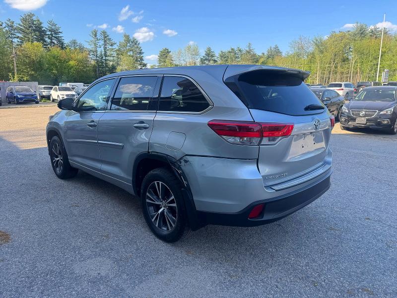 2018 Toyota Highlander VIN 5TDBZRFH9JS843564 COPART salvage auction — MINOR DENT/SCRATCHES, NJ - CERTIFICATE OF TITLE (P), sold $9,700 on 2026-07-17 (photo 3)