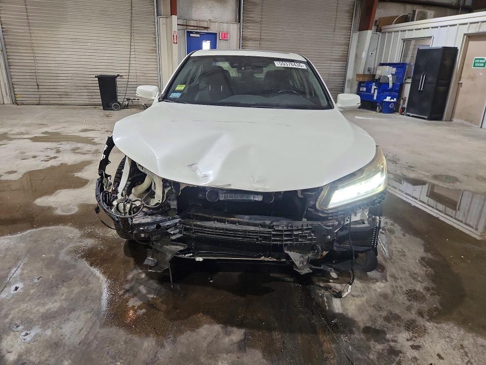 2017 Honda VIN JHMCR6F71HC012838 COPART salvage auction — FRONT END, Ma - Cert Of Title-Salvage, sold $3,100 on 2026-07-15 (photo 5)