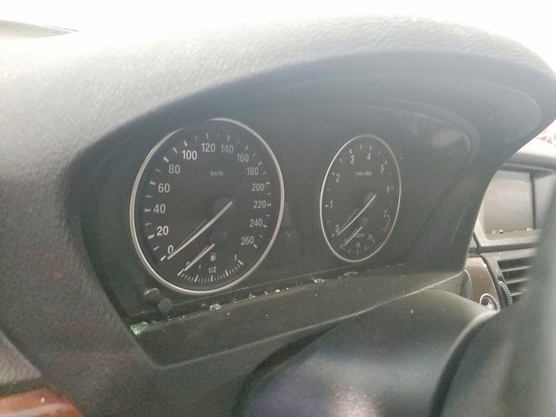 2010 BMW X5 VIN 5UXFE4C51AL278799 COPART salvage auction — INTERIOR BURN, On - Permit Irrepairable, sold $150 on 2026-07-30 (photo 9)
