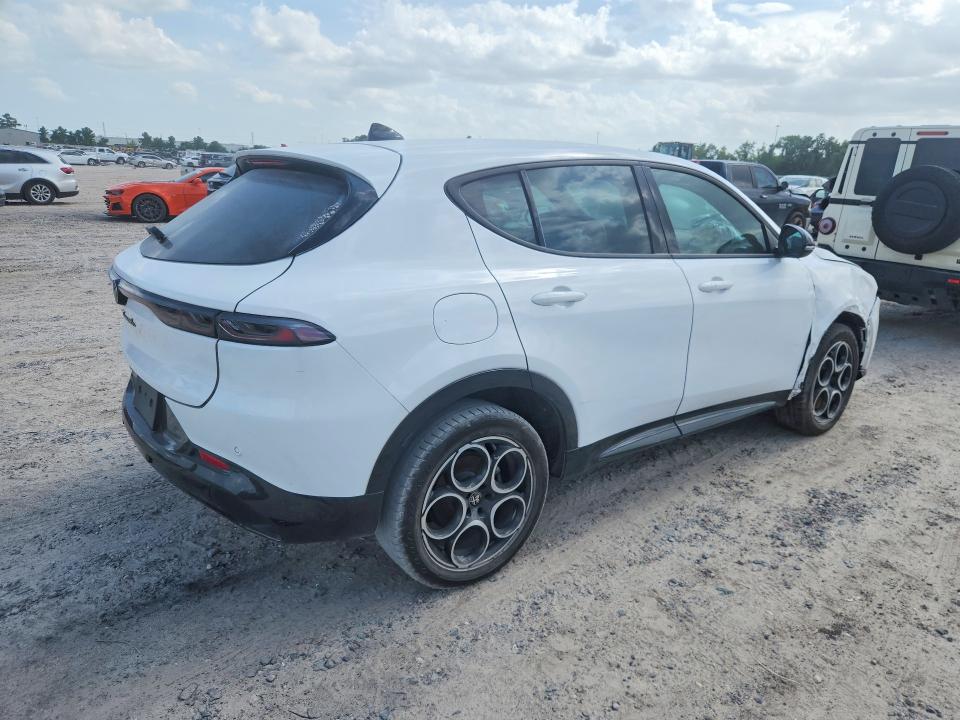2025 Alfa romeo Tonale VIN ZASNATAN0S3091050 COPART salvage auction — FRONT END, Tx - Salvage Vehicle Title, sold $10,000 on 2026-07-24 (photo 3)