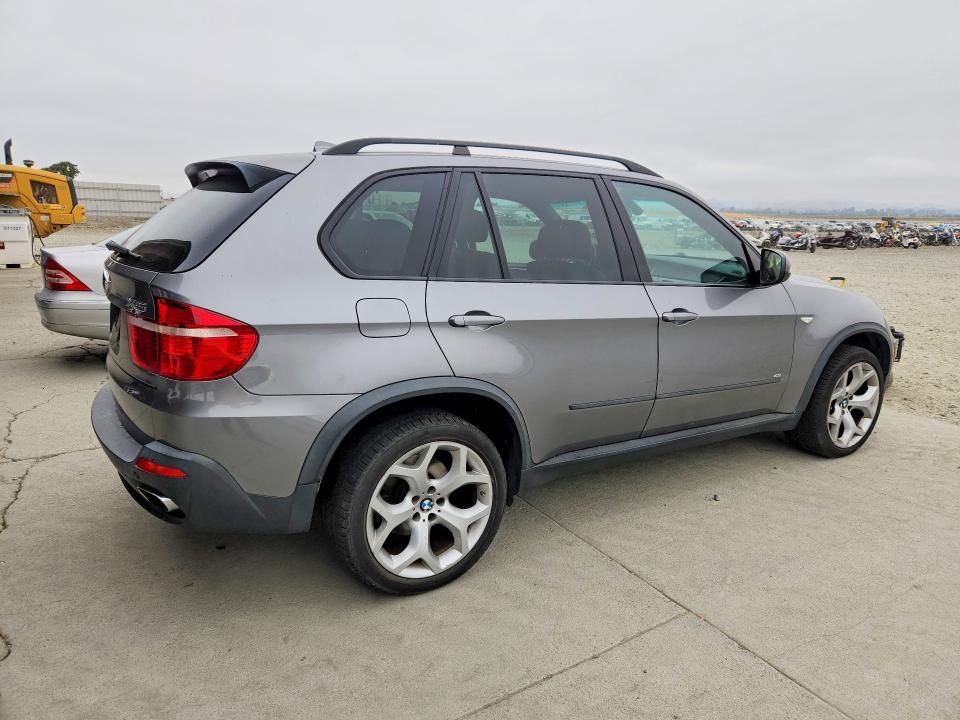 2008 BMW X5 VIN 5UXFE83518L162228 COPART salvage auction — MINOR DENT/SCRATCHES, CA - DIS/DLR/EXP ONLY CLEAN TITLE, sold $1,200 on 2026-07-23 (photo 3)