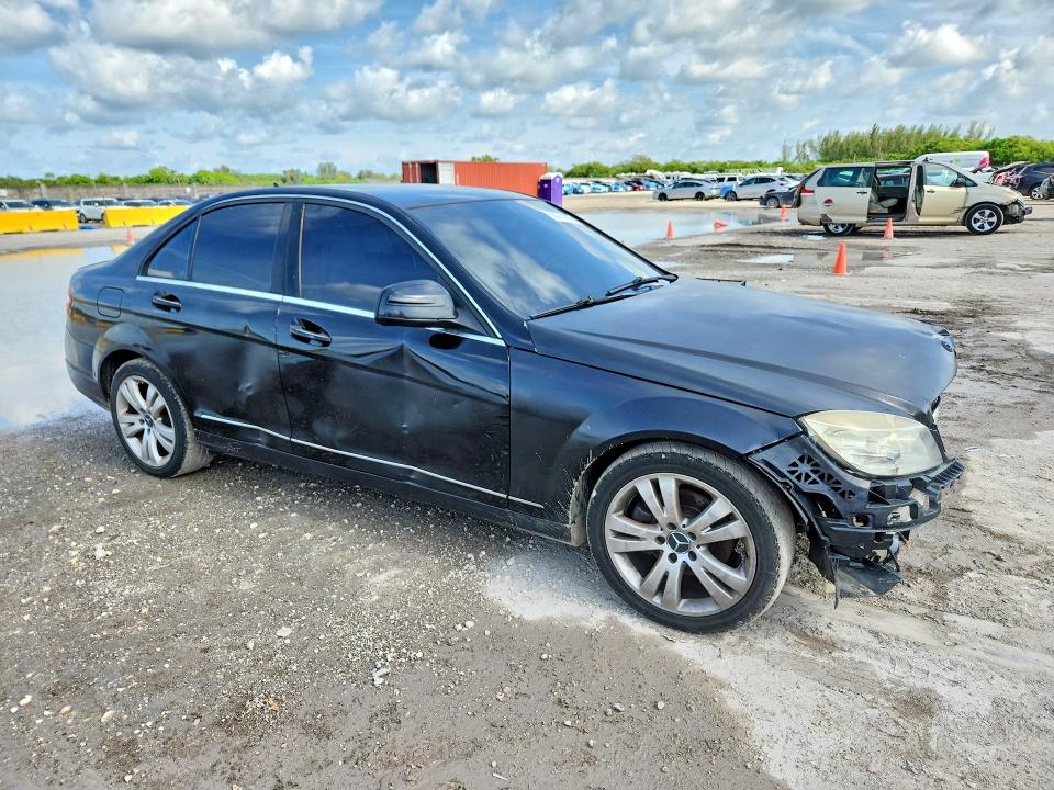 2009 Mercedes-benz C class VIN WDDGF54X29R046395 COPART salvage auction — FRONT END, Fl - Certificate Of Title, sold $325 on 2026-08-05 (photo 4)