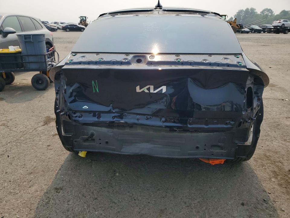 2023 Kia Ev6 VIN KNDC3DLC9P5116330 COPART salvage auction — REAR END, PA - CERTIFICATE OF SALVAGE, sold $11,200 on 2026-07-24 (photo 6)