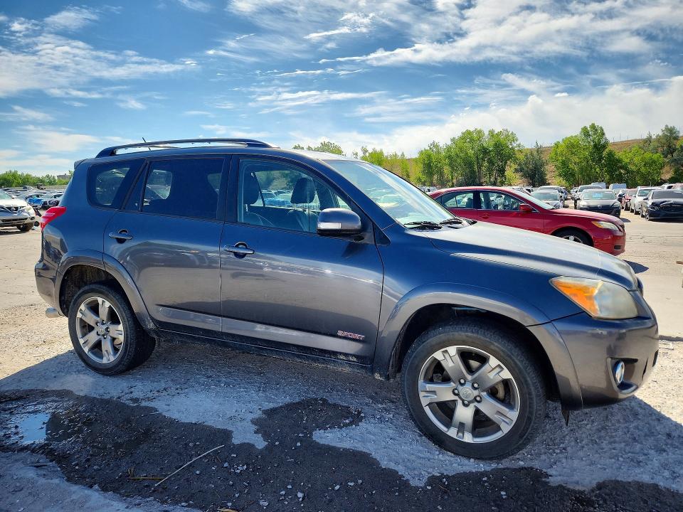 2010 Toyota Rav4 VIN JTMRK4DV0A5093525 COPART salvage auction — SIDE, MT - CERTIFICATE OF TITLE, sold $2,400 on 2026-07-27 (photo 4)