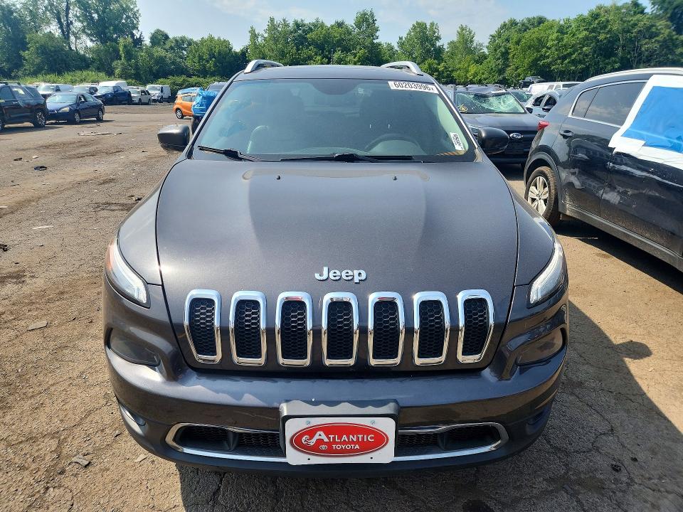 2015 Jeep Cherokee VIN 1C4PJMDS2FW654079 COPART salvage auction — MINOR DENT/SCRATCHES, Mt - Dealer Only Clean Title, sold $625 on 2026-07-31 (photo 5)
