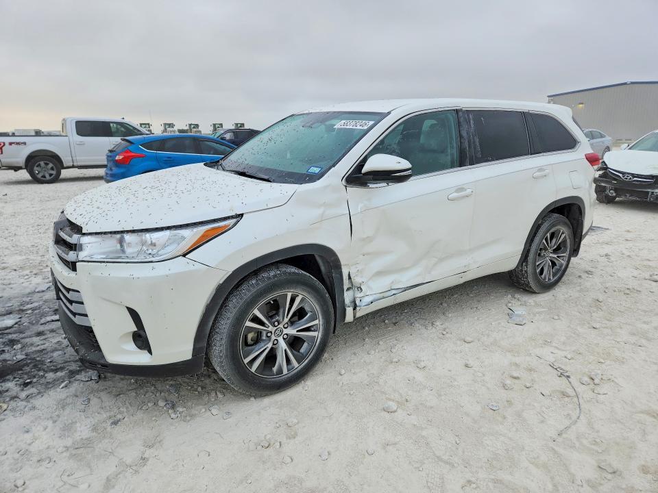 2018 Toyota Highlander VIN 5TDZZRFH6JS266720 COPART salvage auction — SIDE, TX - SALVAGE VEHICLE TITLE, sold $7,100 on 2026-07-23 (photo 1)