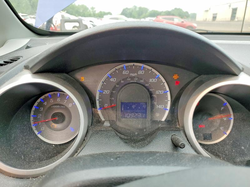 2011 Honda Fit VIN JHMGE8H57BC008823 COPART salvage auction — MECHANICAL, CT - CERT OF TITLE-SALVAGE, sold $875 on 2026-07-21 (photo 9)