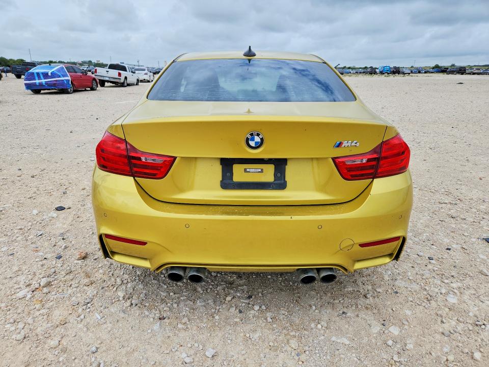 2015 BMW M4 VIN WBS3R9C59FK331552 COPART salvage auction — MINOR DENT/SCRATCHES, Tx - Cert Of Title-Rebuilt Salvage, sold $20,900 on 2026-09-29 (photo 6)