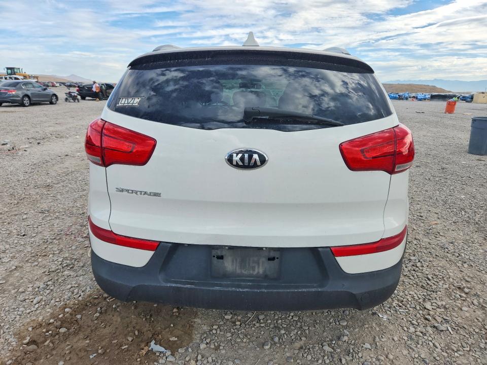 2015 Kia Sportage VIN KNDPB3ACXF7678709 COPART salvage auction — MINOR DENT/SCRATCHES, Ut - Certificate Of Title, sold $1,300 on 2026-07-31 (photo 6)