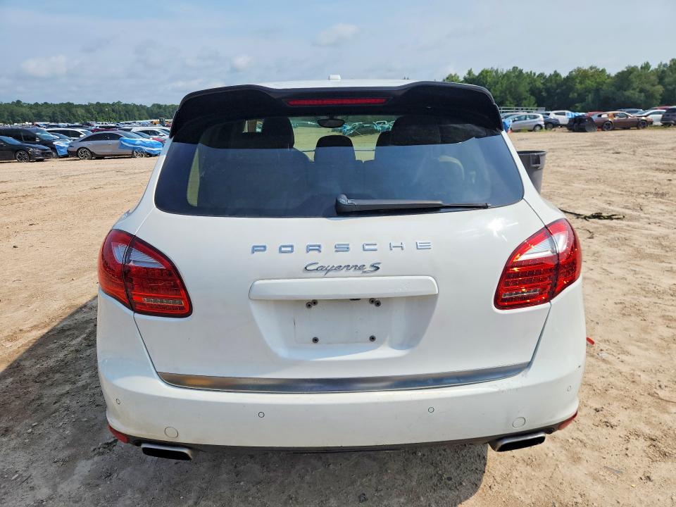 2014 Porsche Cayenne VIN WP1AE2A21ELA50234 COPART salvage auction — FRONT END, FL - CERTIFICATE OF DESTRUCTION, sold $1,350 on 2026-08-14 (photo 6)