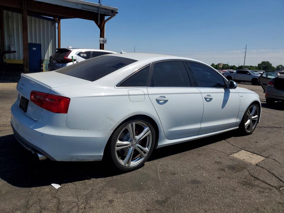 2014 Audi S4 VIN WAUF2AFCXEN069362 COPART salvage auction — MINOR DENT/SCRATCHES, Co - Certificate Of Title, sold $600 on 2026-09-10 (photo 3)