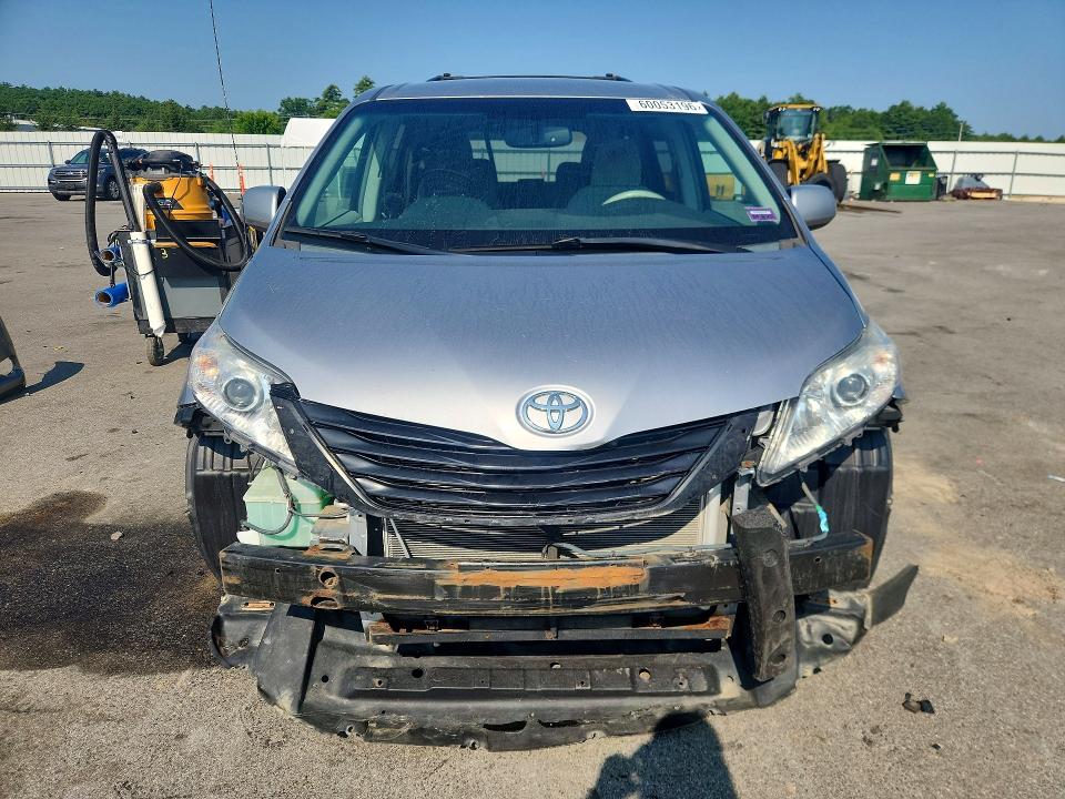 2011 Toyota Sienna VIN 5TDJK3DC4BS013452 COPART salvage auction — FRONT END, ME - CERT OF TITLE-SALVAGE COLLISIO (P), sold $4,550 on 2026-07-17 (photo 5)