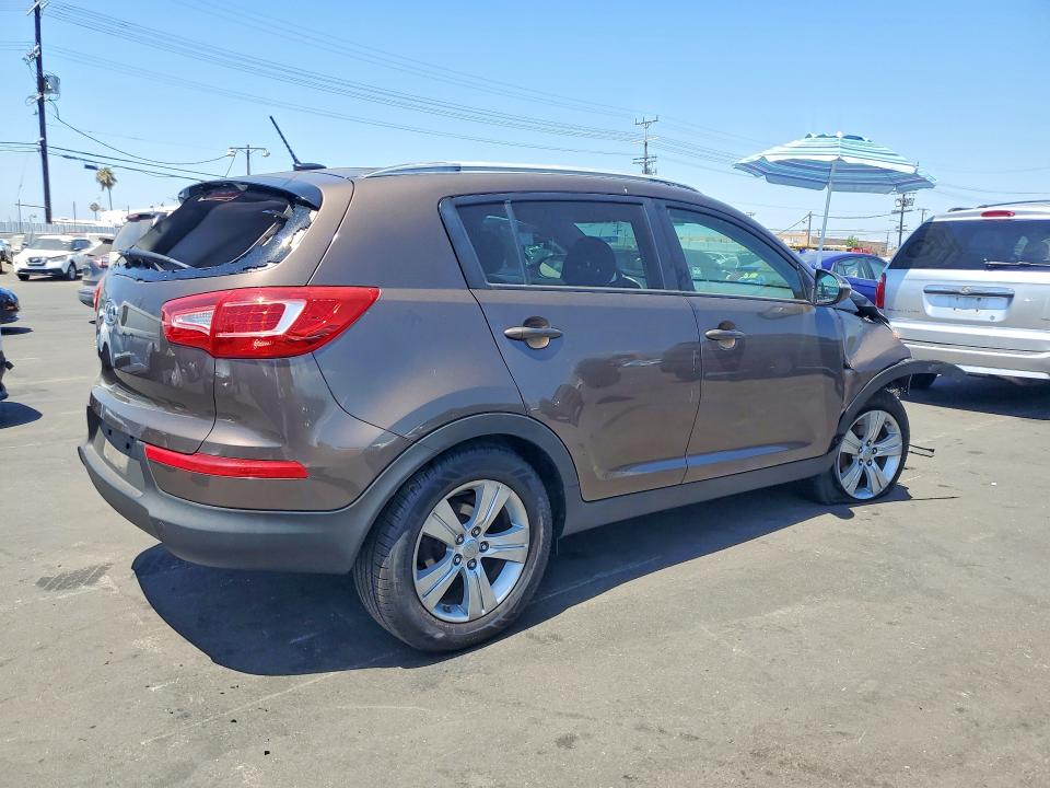 2011 Kia Sportage VIN KNDPB3A2XB7036511 COPART salvage auction — FRONT END, Ca - Salvage Certificate, sold $1,500 on 2026-07-27 (photo 3)