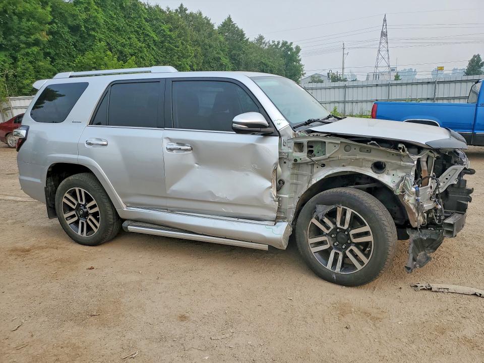 2018 Toyota 4runner VIN JTEBU5JR3J5529014 COPART salvage auction — FRONT END, ON - PERMIT SALVAGE, sold $9,300 on 2026-07-30 (photo 4)