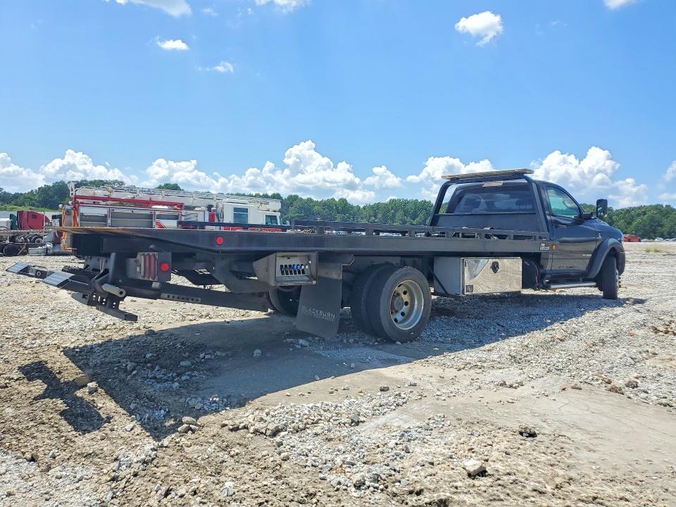 2019 Ram 5500 VIN 3C7WRMDLXKG555132 COPART salvage auction — MINOR DENT/SCRATCHES, Ga - Certificate Of Title, sold $20,200 on 2026-07-27 (photo 3)