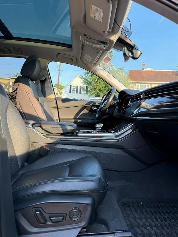 2023 Audi Q7 VIN WA1LXBF78PD011866 COPART salvage auction — MINOR DENT/SCRATCHES, Ny - Certificate Of Title (P), sold $21,300 on 2026-07-29 (photo 7)