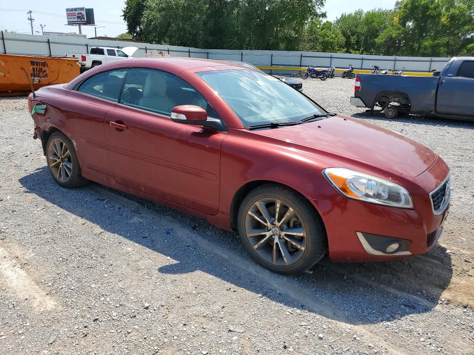 2013 Volvo C70 VIN YV1672MC9DJ141391 COPART salvage auction — REAR END, OK - CERT OF TITLE-SALVAGE, sold $250 on 2026-08-06 (photo 4)