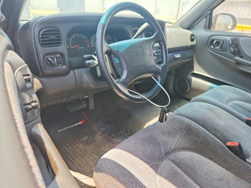 1999 Dodge Dakota VIN 1B7GL22X1XS175366 COPART salvage auction — NORMAL WEAR, Tx - Certificate Of Title, sold $450 on 2026-07-10 (photo 8)