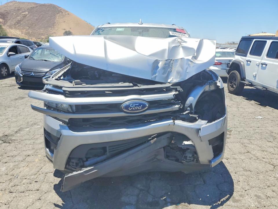 2023 Ford Expedition VIN 1FMJK1J86PEA51343 COPART salvage auction — FRONT END, FL - CERTIFICATE OF DESTRUCTION, sold $10,800 on 2026-07-30 (photo 5)