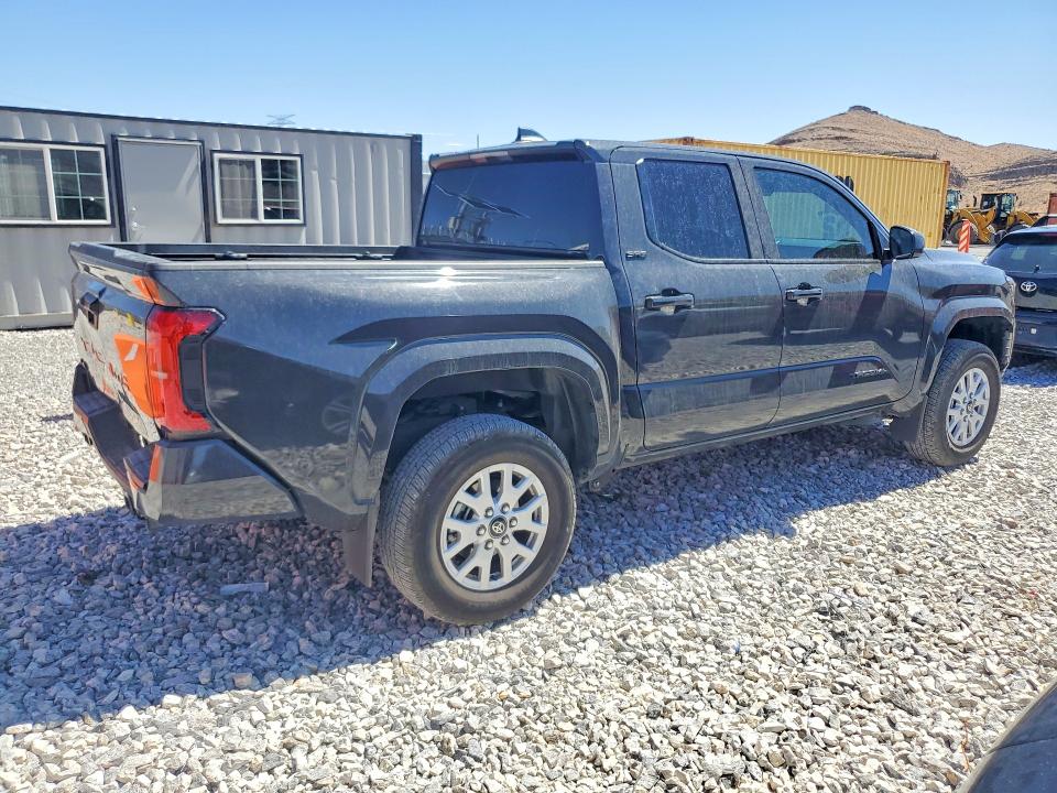 2024 Toyota Tacoma VIN 3TMLB5JN9RM060559 COPART salvage auction — REAR END, AZ - CERT OF TITLE - SALVAGE, sold $21,500 on 2026-09-14 (photo 3)