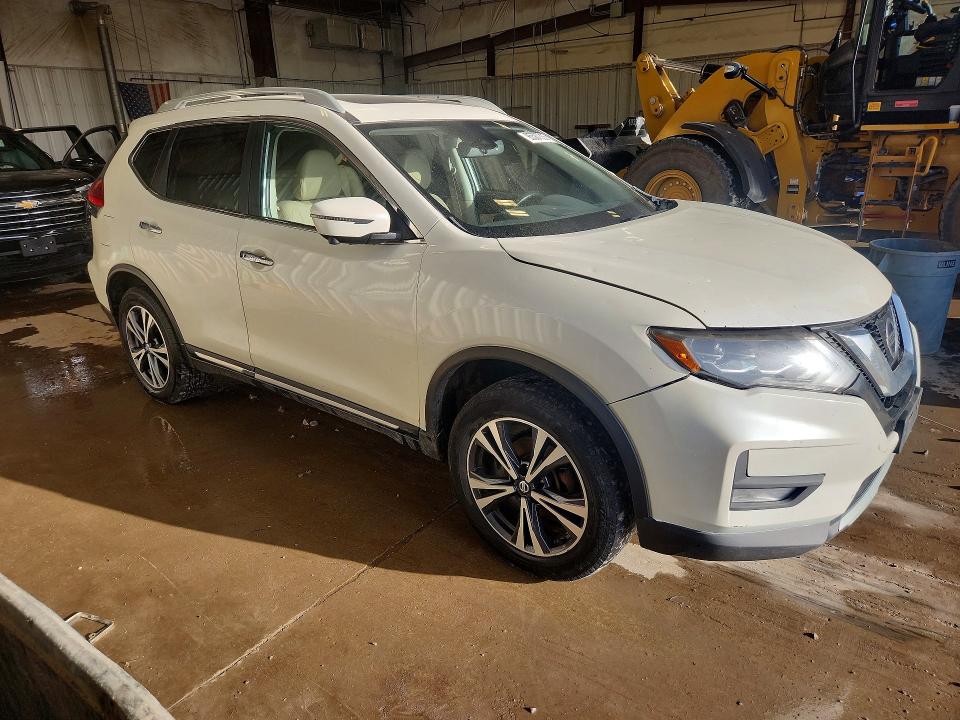 2017 Nissan Rogue VIN JN8AT2MVXHW277099 COPART salvage auction — HAIL, Wi - Junked Vehicle Bill Of Sale, sold $250 on 2026-07-13 (photo 4)