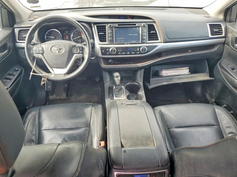 2015 Toyota Highlander VIN 5TDJKRFH7FS185086 COPART salvage auction — FRONT END, Mi - Certificate Of Title, sold $800 on 2026-07-30 (photo 8)