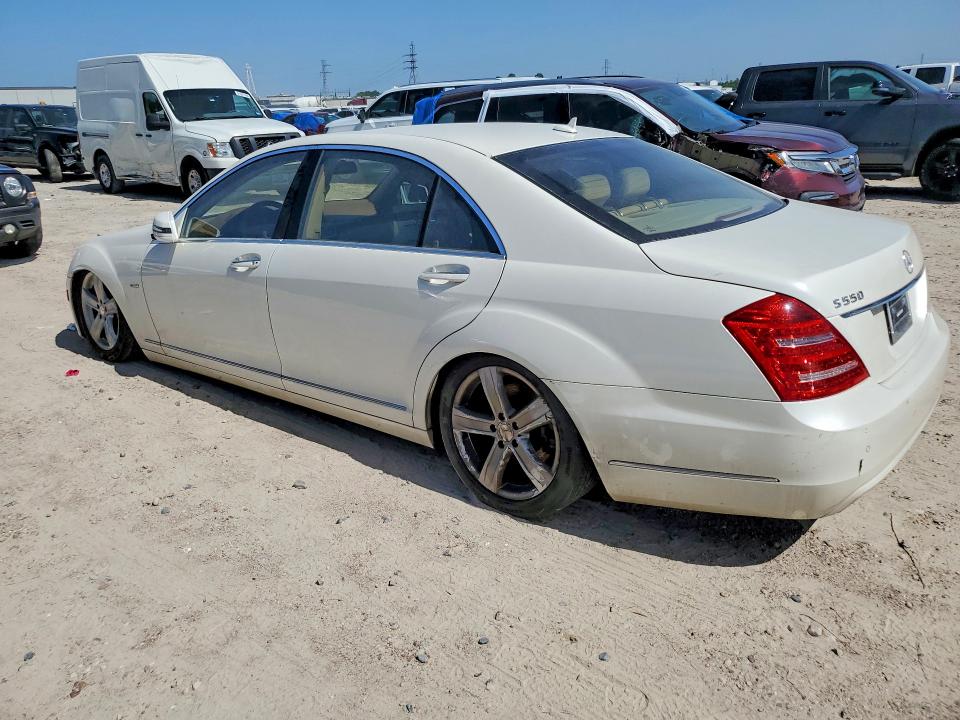 2012 Mercedes-benz S class VIN WDDNG7DB7CA468737 COPART salvage auction — MINOR DENT/SCRATCHES, TX - CERTIFICATE OF TITLE, sold $1,550 on 2026-07-31 (photo 2)