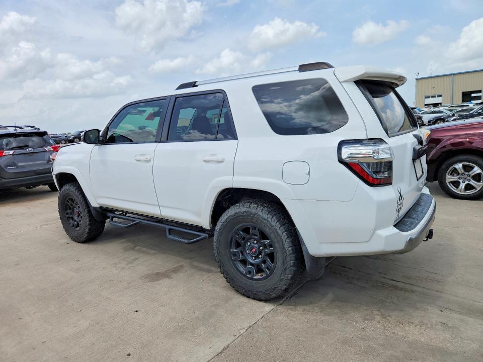 2016 Toyota 4runner VIN JTEBU5JR1G5385262 COPART salvage auction — FRONT END, TX - SALVAGE VEHICLE TITLE (P), sold $7,600 on 2026-07-23 (photo 2)