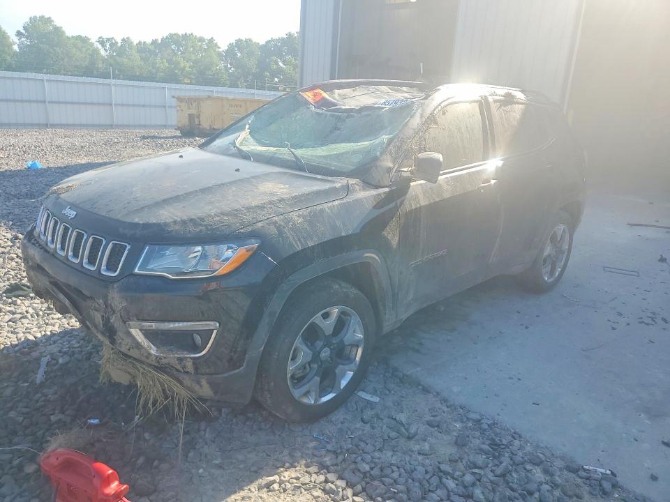 2018 Jeep Compass VIN 3C4NJDCB5JT267341 COPART salvage auction — ROLLOVER, Salvage Title, sold $70 on 2026-07-28 (photo 1)