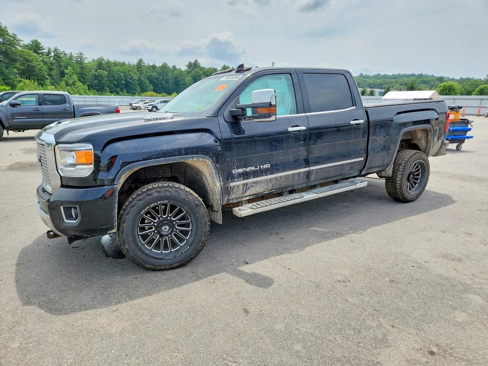 2017 Gmc SIERRA VIN 1GT12UEY5HF240710 — COPART salvage auction photo