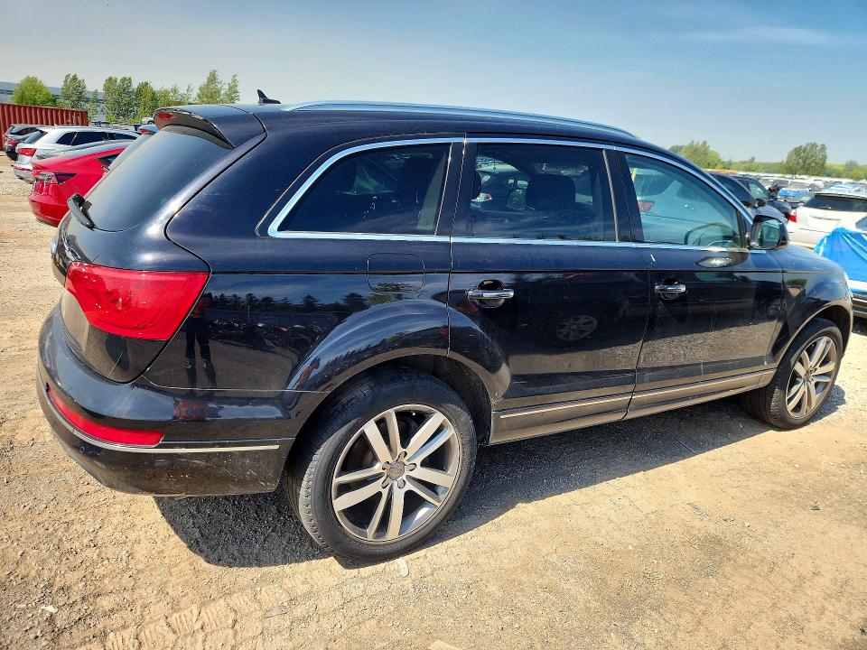 2012 Audi Q7 VIN WA1LGAFEXCD006672 COPART salvage auction — MINOR DENT/SCRATCHES, On - Permit No Brand - Unfit, sold $200 on 2026-07-29 (photo 3)