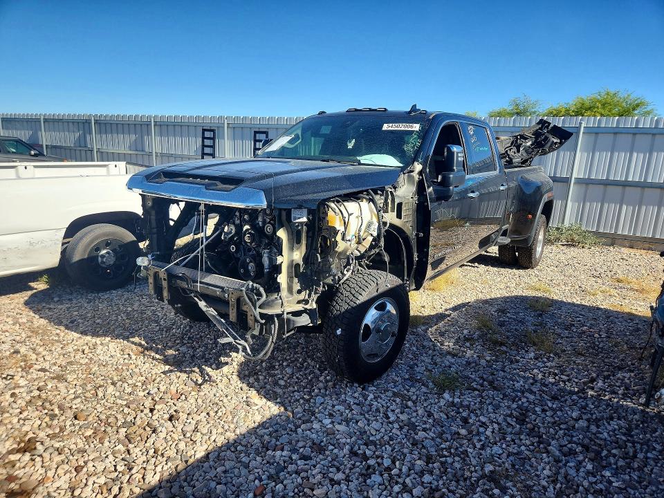 2022 Gmc VIN 1GT49WEY1NF250487 COPART salvage auction — FRONT END, AZ - CERT OF TITLE - SALVAGE, sold $10,400 on 2026-07-24 (photo 1)