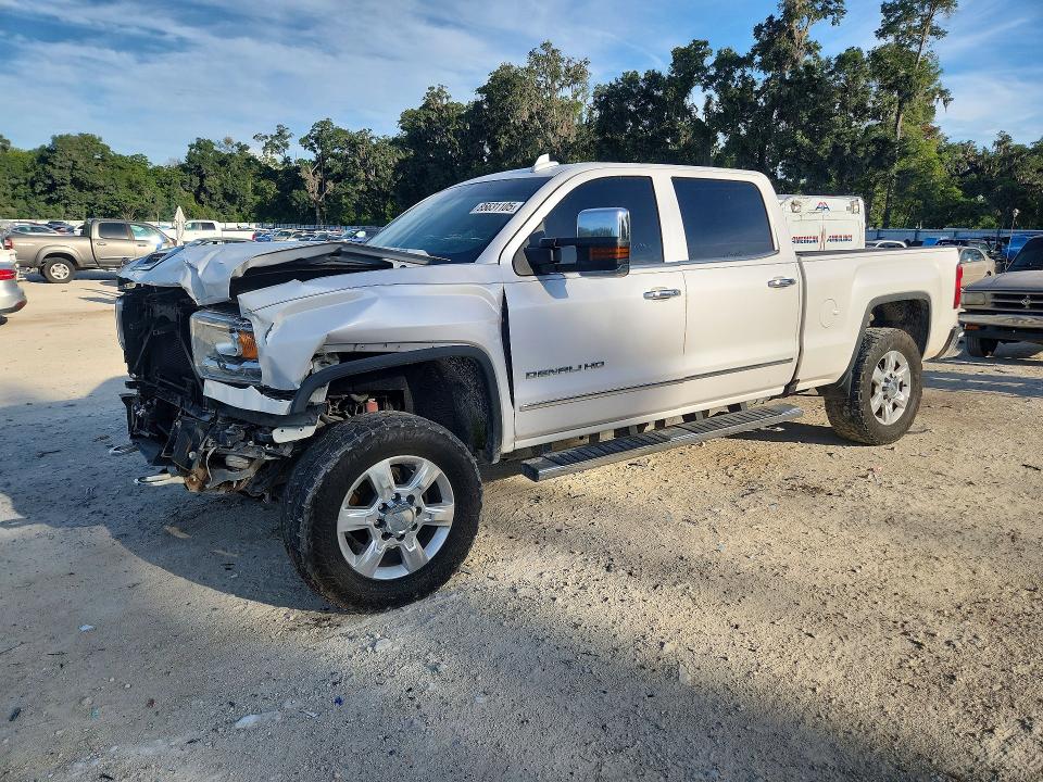 2019 Gmc SIERRA VIN 1GT12SEY4KF137547 COPART salvage auction — FRONT END, Fl - Cert Of Title Slvg Rebuildable, sold $3,650 on 2026-07-28 (photo 1)